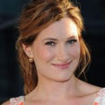 kathryn-hahn-tomorrowland